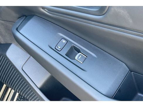 Certified 2023 Honda Accord EX image 21
