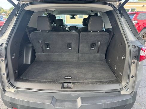 Used 2018 Chevrolet Traverse LT AWD/4WD image 10