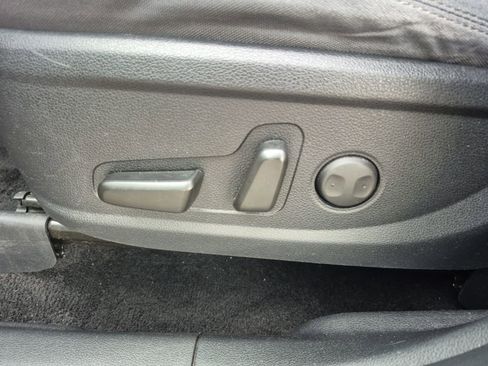 Used 2020 Hyundai Santa Fe SEL FWD image 12