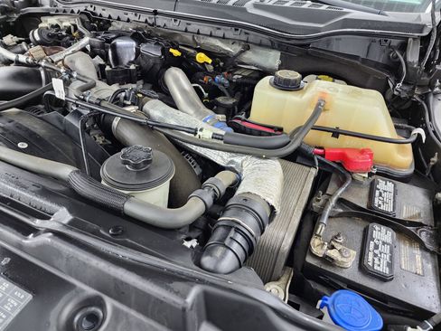 Used 2017 Ford F350 Lariat w/ Lariat Ultimate Package image 21