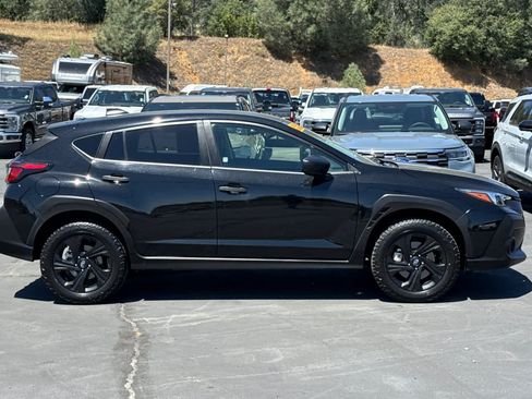 Used 2024 Subaru Crosstrek 2.0i AWD/4WD image 3