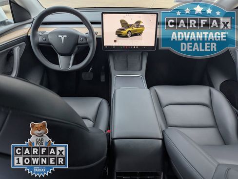 Used 2023 Tesla Model Y Performance AWD/4WD image 15