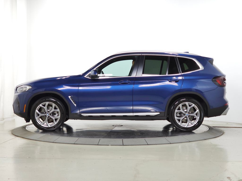 Used 2024 BMW X3 xDrive30i AWD/4WD image 5