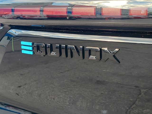 New 2026 Chevrolet Equinox EV LT w/ LPO, Blackout Package FWD image 33
