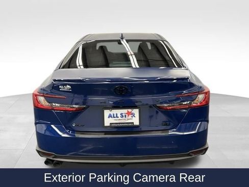 Used 2025 Toyota Camry SE image 8