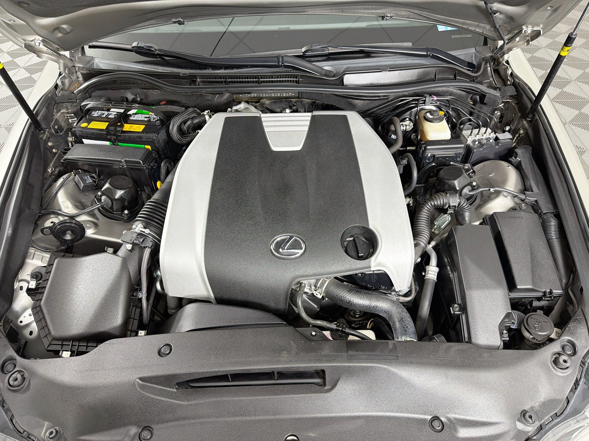 Used 2017 Lexus IS 350 F Sport w/ F Sport Package RWD image 34