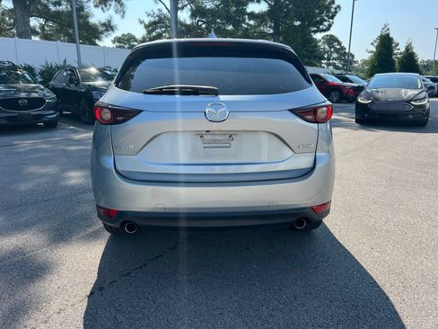 Used 2018 MAZDA CX-5 Touring w/ Preferred Equipment Package FWD image 4