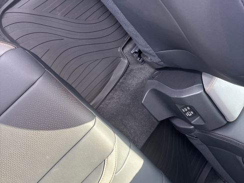 New 2025 Subaru Crosstrek 2.5i Limited w/ Popular Package #3A image 35