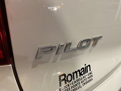 Used 2018 Honda Pilot Touring image 24