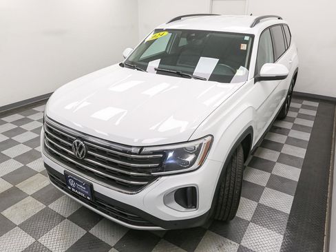 Certified 2024 Volkswagen Atlas SE AWD/4WD image 7