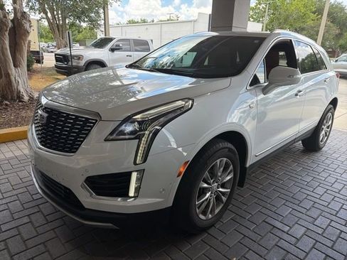 Certified 2023 Cadillac XT5 Premium Luxury w/ Technology Package FWD image 1