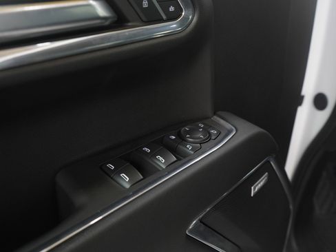 Used 2024 Chevrolet Silverado 1500 LTZ w/ Z71 Off-Road Package image 21