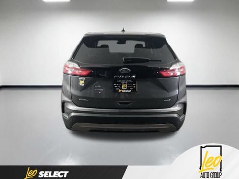 Used 2024 Ford Edge SEL w/ Convenience Package AWD/4WD image 5