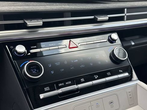 New 2026 Hyundai Santa Fe Calligraphy AWD/4WD image 18