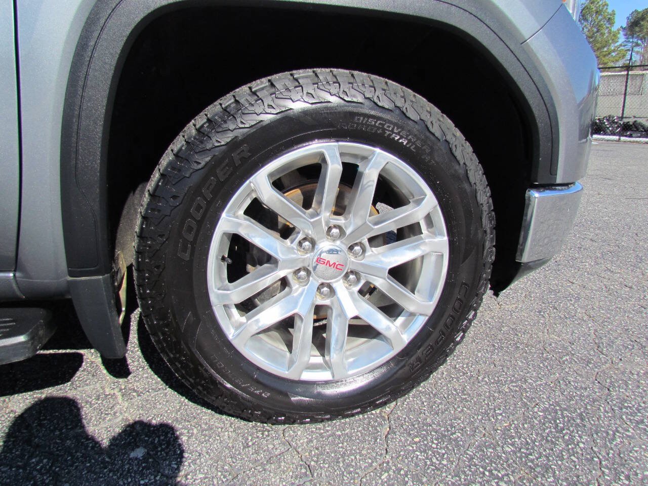Used 2019 GMC Sierra 1500 SLT w/ SLT Premium Plus Package AWD/4WD image 25