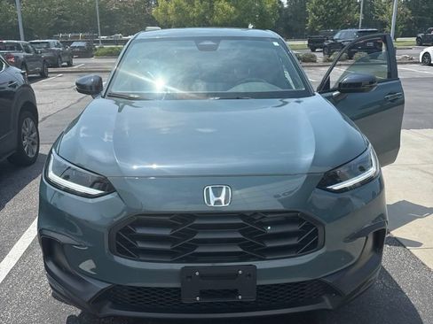 Used 2024 Honda HR-V Sport image 2