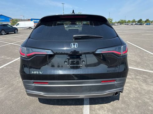 Used 2023 Honda HR-V Sport image 9