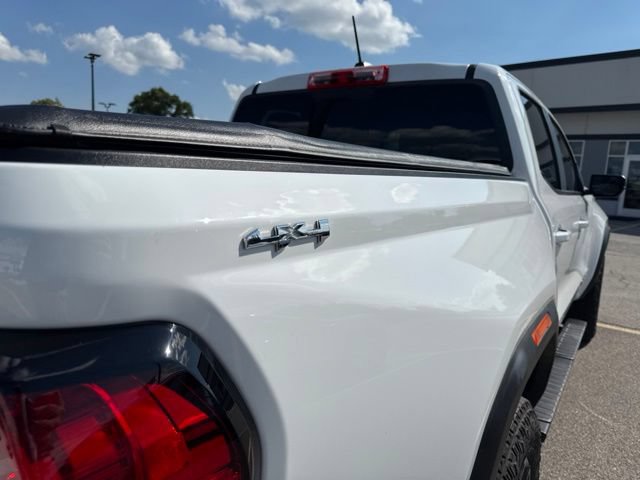 Used 2025 GMC Canyon Elevation w/ Convenience Package AWD/4WD image 6