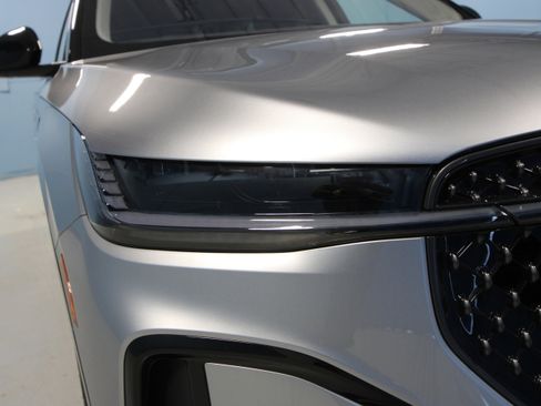 New 2026 Lincoln Nautilus Reserve w/ Jet Appearance Package image 32