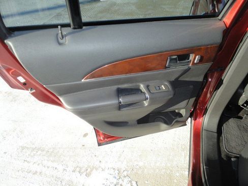 Used 2014 Lincoln MKX AWD w/ Equipment Group 102A image 11