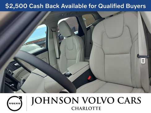 New 2026 Volvo XC60 B5 Ultra w/ Protection Package Premier image 15