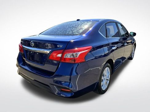 Used 2019 Nissan Sentra SV w/ Exterior Package image 8