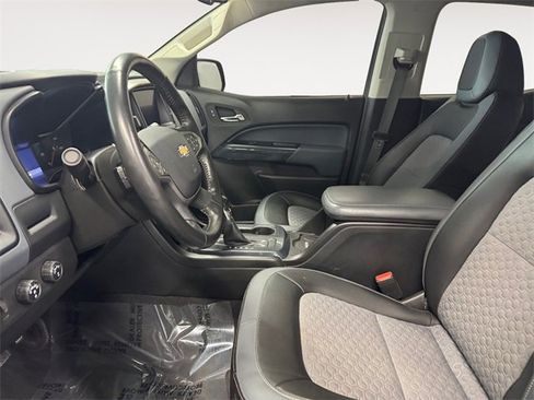 Used 2022 Chevrolet Colorado Z71 image 7