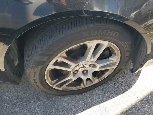 Used 2011 Acura TL image 10