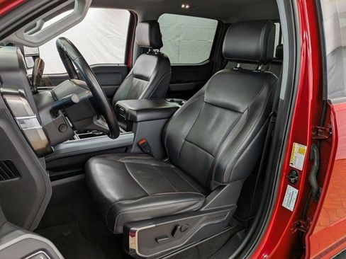 Used 2023 Ford F250 Lariat w/ Black Appearance Package image 15