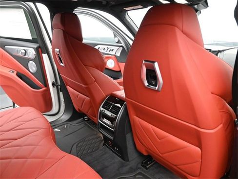 New 2026 BMW XM Label Red w/ M Driver's Package image 27
