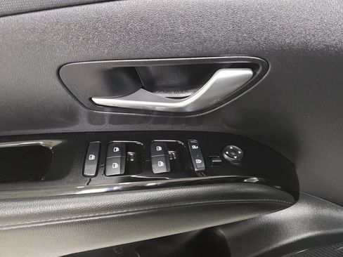 Used 2022 Hyundai Santa Cruz Limited image 14