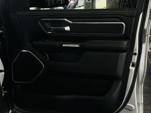 Used 2025 RAM 1500 Laramie AWD/4WD image 44