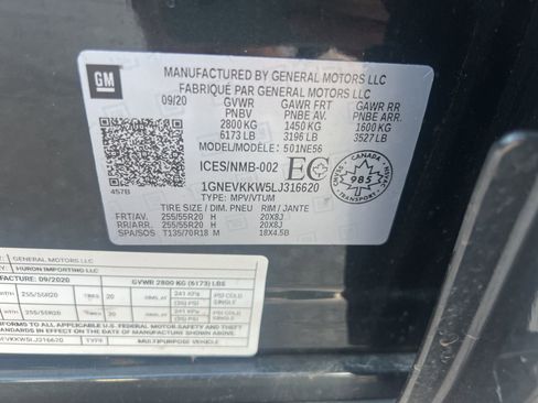 Used 2020 Chevrolet Traverse Premier image 26