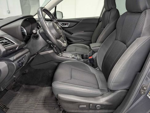 Used 2021 Subaru Forester Premium image 4