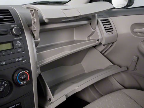 Used 2010 Toyota Corolla LE w/ LE EVP Pkg #1 FWD image 15