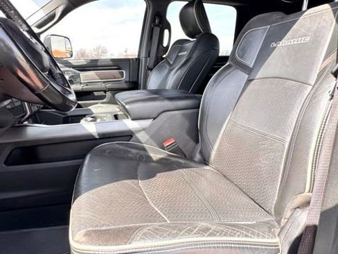 Used 2020 RAM 3500 Laramie w/ Night Edition AWD/4WD image 10