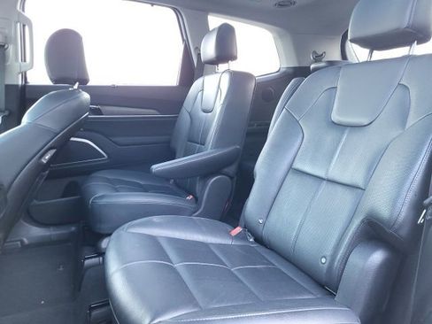 Used 2022 Kia Telluride SX image 11