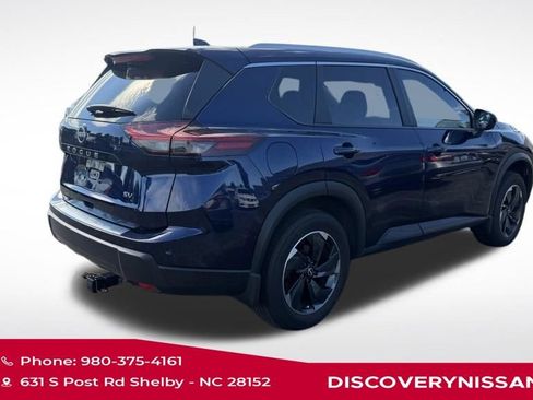 Certified 2024 Nissan Rogue SV w/ SV Premium Package FWD image 2
