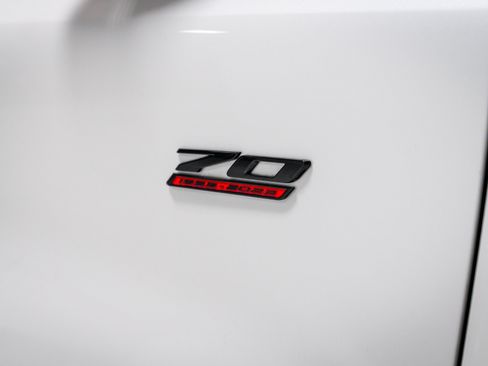 Used 2023 Chevrolet Corvette Z06 w/ Z07 Performance Package RWD image 14