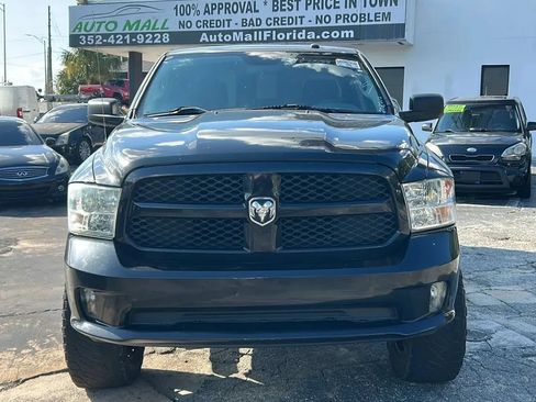 Used 2017 RAM 1500 Express AWD/4WD image 3