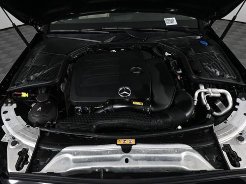 Used 2019 Mercedes-Benz C 300 Sedan image 32