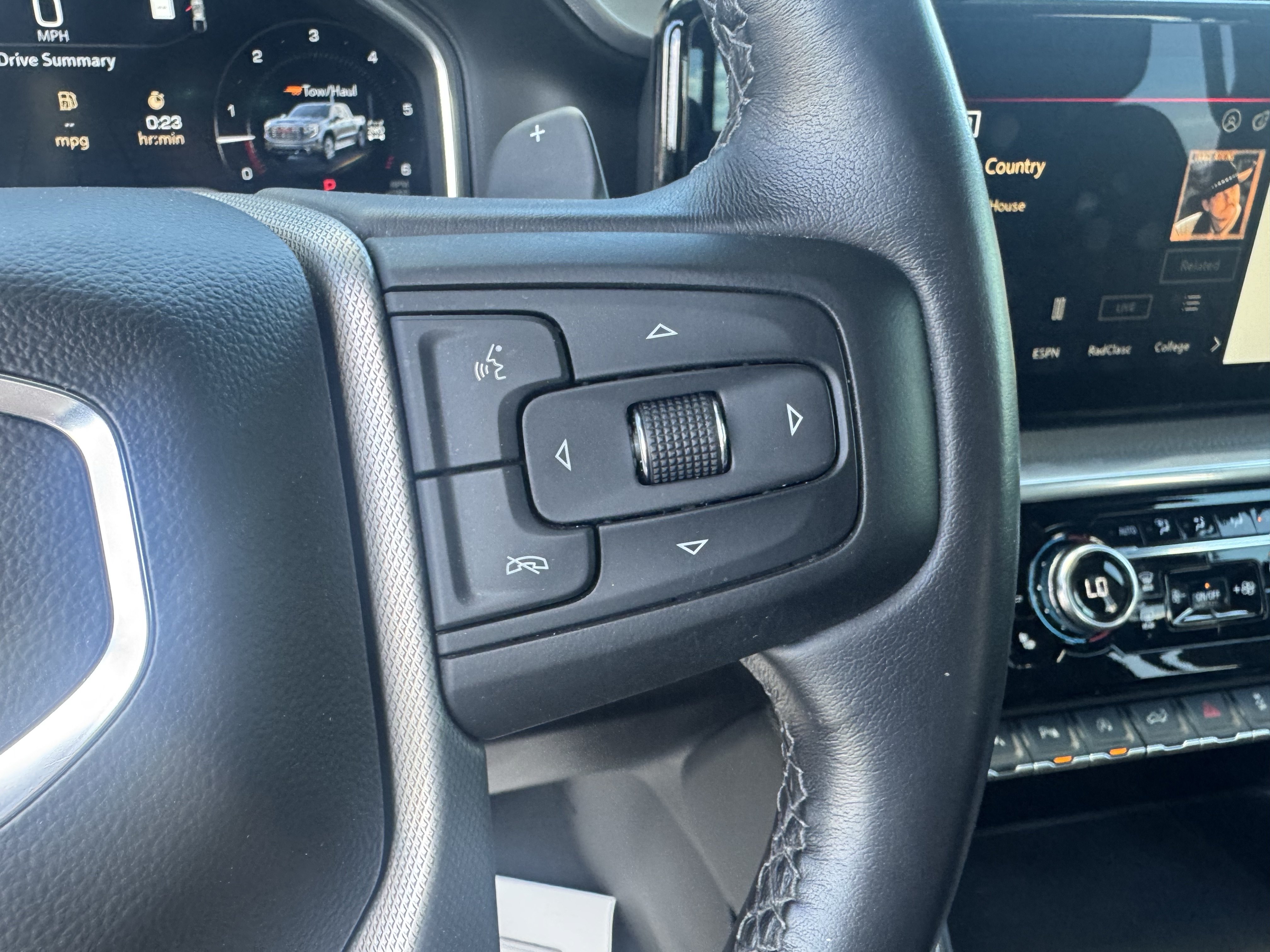 Used 2022 GMC Sierra 1500 Denali AWD/4WD image 19