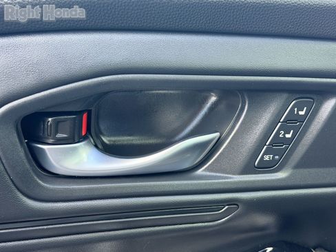 Used 2024 Honda Accord Touring image 18