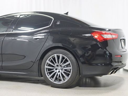 Used 2019 Maserati Ghibli RWD image 10