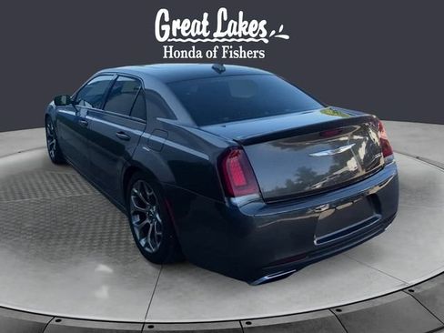 Used 2018 Chrysler 300 S w/ S Model Appearance Package RWD image 3
