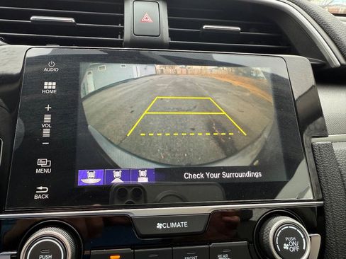 Used 2018 Honda Civic EX image 15