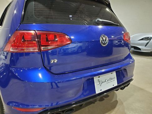 Used 2017 Volkswagen Golf R DCC & Navigation 4Motion image 40
