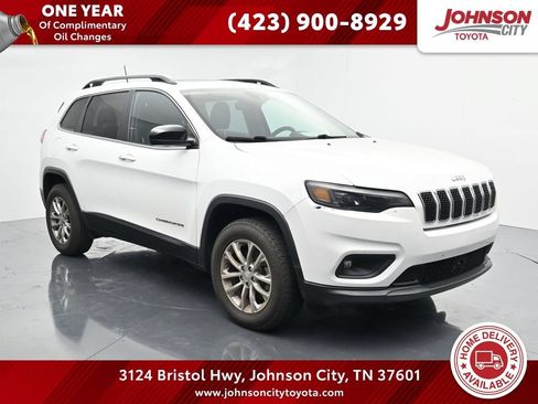 Used 2022 Jeep Cherokee Latitude Lux w/ Sun & Sound Group AWD/4WD image 1
