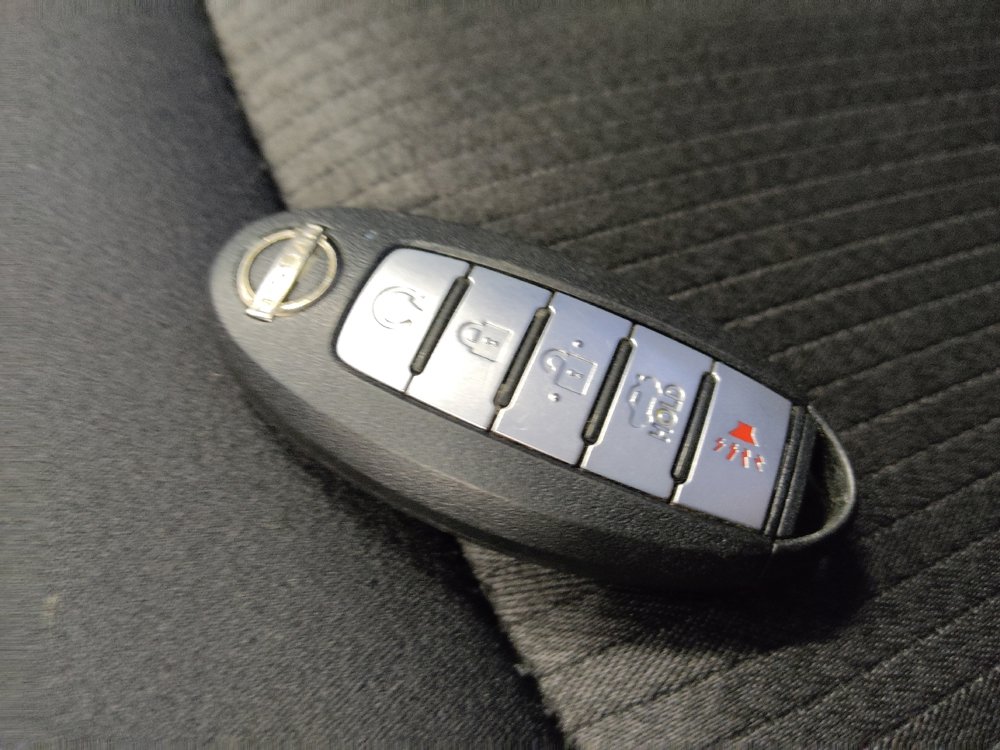 Used 2025 Nissan Altima 2.5 SV FWD image 32
