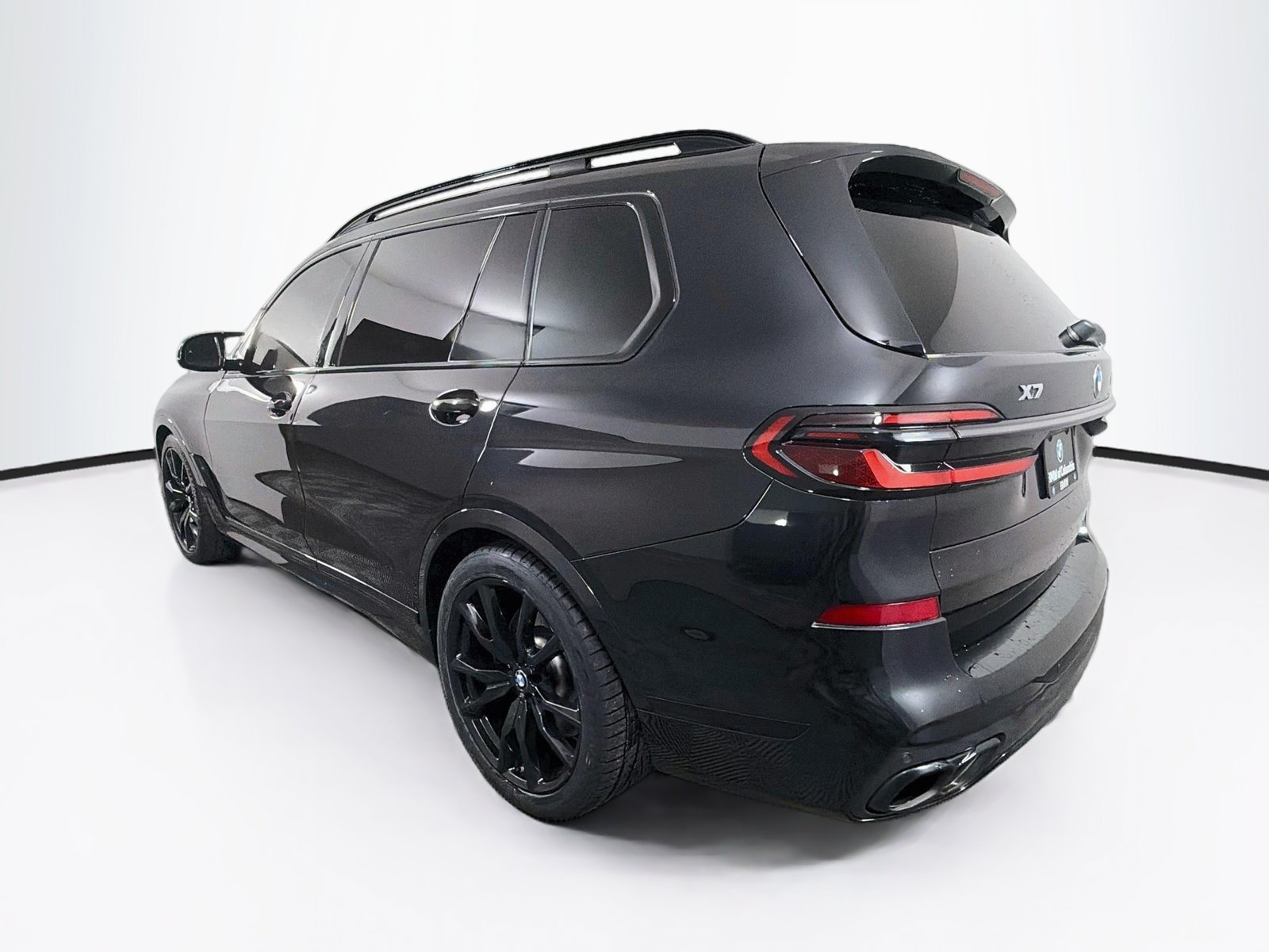 Certified 2024 BMW X7 M60i w/ Executive Package AWD/4WD image 5